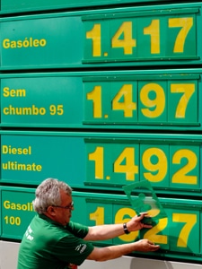 2594 ccecabf7 5270 4b2f ab80 2b278455a6e7 combustiveis