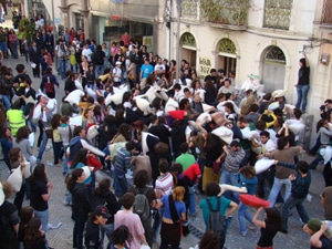 2881 8d2fa340 e189 4cf8 a72a 269ba12e9ce3 aaa3