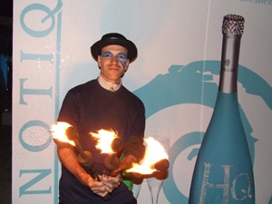 3663 52fb2f35 69f0 4cda 8bd0 cb7a6b38a7ff lounge