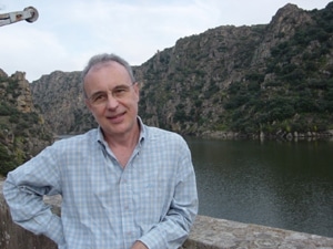 3852 fef400c0 1ae8 4d1a b810 4c0bb5fc7516 livro2