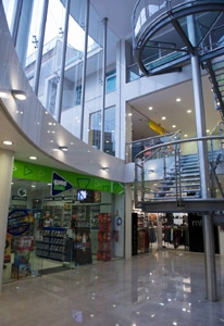 7339 930dbd01 c7f7 49ba 85fe 5e99780ff8ce shopping 1