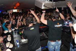 9278 cff9697f 52d7 4643 b184 e02b3934acd0 dupla