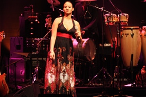 11895 64bd0585 e859 4fbb 92aa b6f67227cc95 mayra1