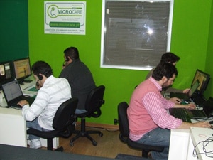 17106 83e18a3f 9709 441e 90c4 9681bdb1ea70 microcare1