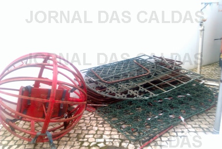 56199 295c7f4d 8e79 4b22 bfa9 29a5bf63759f nazare 1