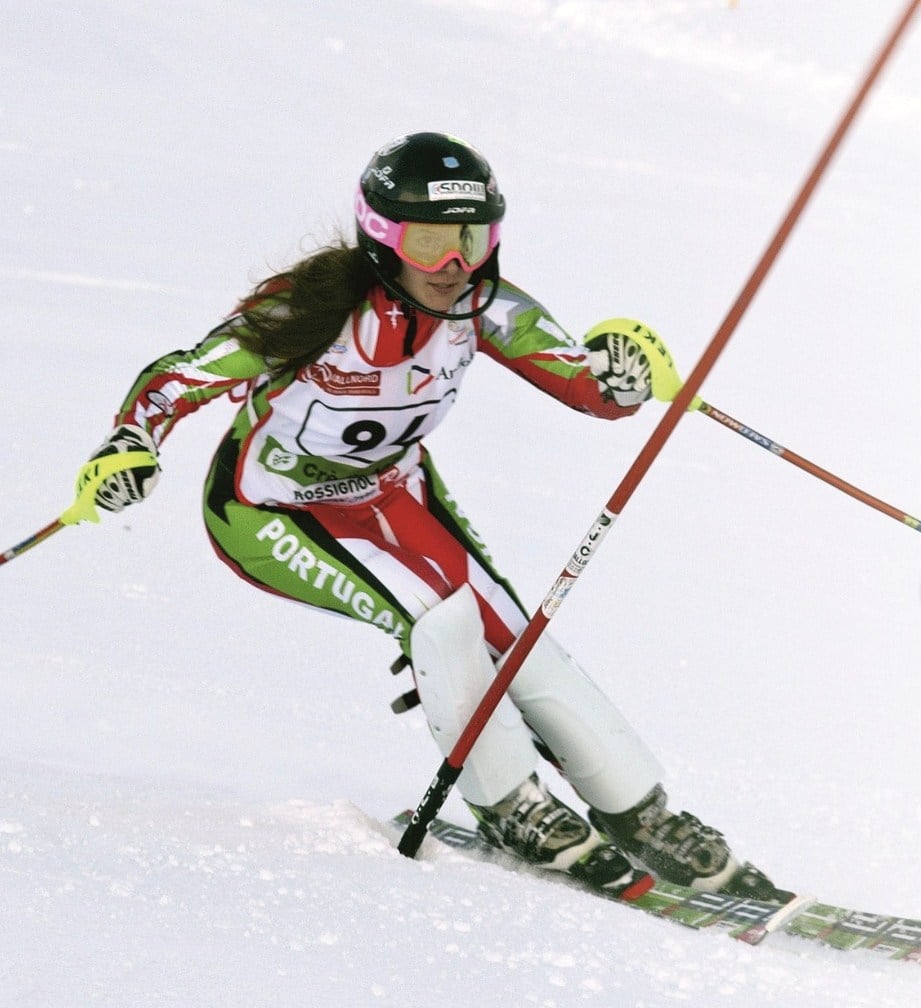 56950-cdcb59e7-ebee-4be4-aeb3-884a07f1dce7-esqui1