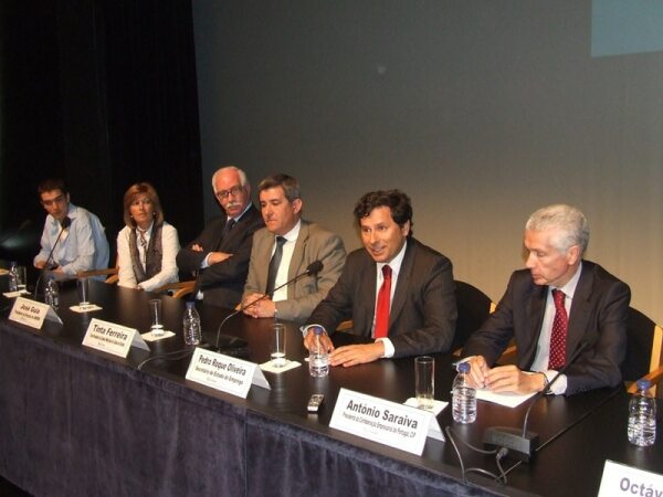 57985 e90da338 8f49 4eda 8c95 68447cc3b176 cenfim 1