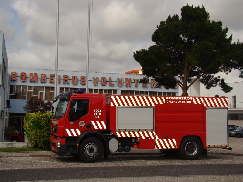 57991-82b92972-e3e4-4661-b3e4-377118b5eab2-bombeiros1