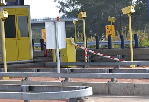 58032 614b2008 3513 49e9 a38f 6c01a33f3e2b ladroes