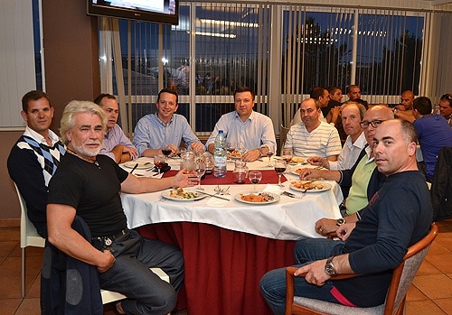 58305 f81c416f adac 44a1 94bb e517eec509d1 carocha 1