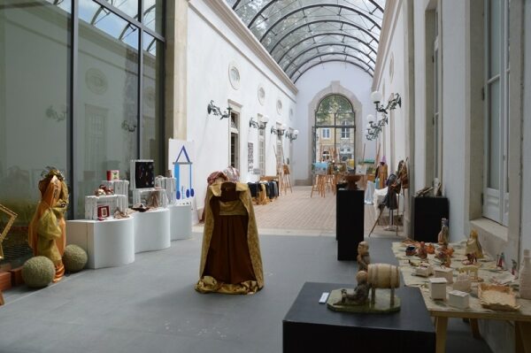 58348 ba2ff172 f6da 4415 a17c 046850ec97d9 senior1