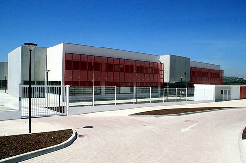 60359 40c16c80 9a5f 4407 a1ad 4003f6c069c5 escolar