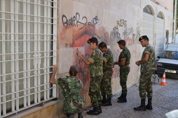 60388 2aca2e93 3a3e 443c a4a7 da62a1723c24 paredes