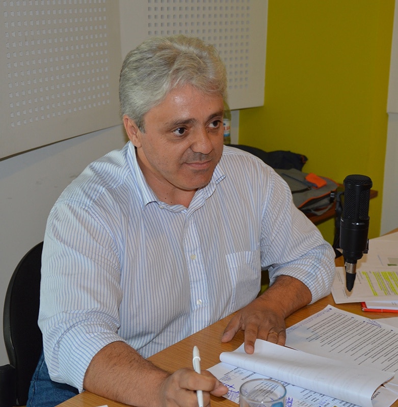 60456-112075f8-999a-4e83-b77a-d7925c18188b-debate-nazare1