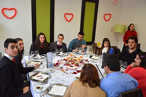 64304 a40bf635 0a82 4466 857f de0c80cd6e8d amor1