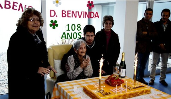 64374 89ca9cdd e237 4653 a29d 56373db6ea54 centenaria