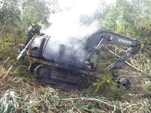 64381 ca975e58 2e72 4e76 b225 7a1fc9c9ee0b incendio