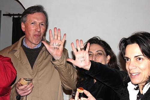 64392 972eb1b9 013d 40a7 b35a 8854ef5469b4 love 64392 972eb1b9 013d 40a7 b35a 8854ef5469b4 love