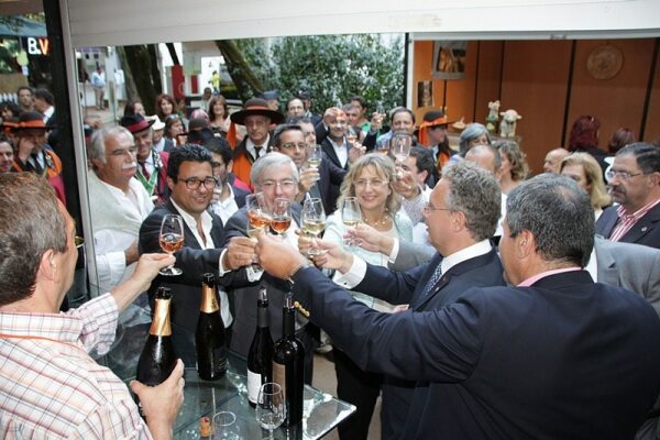 66756 bf8fdfd1 32a5 4652 ab18 7c1d4df55251 pera1