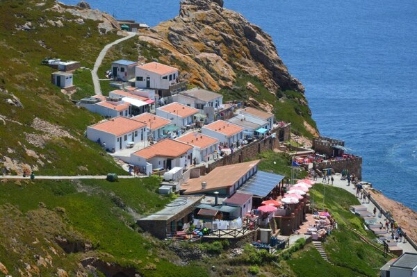 66804 3d8ad7d8 8080 46f3 a8d0 a31d30cd5c97 abrigos