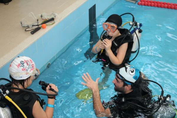 70310 bc6cfbd1 959d 4a69 ae4d d47f5d2223e1 mergulho