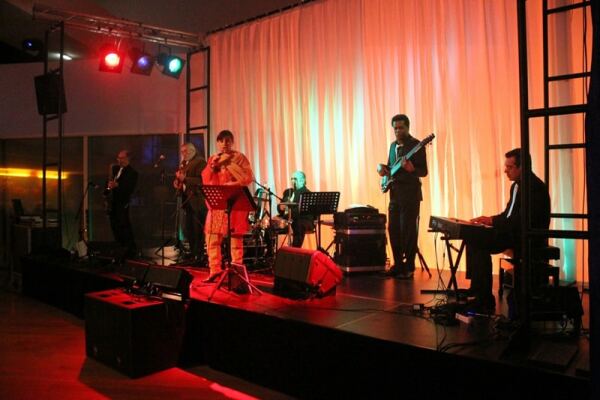 70978 b129ff57 a2f0 4353 b674 4ed910b98835 ccc 1 adriana aguiar