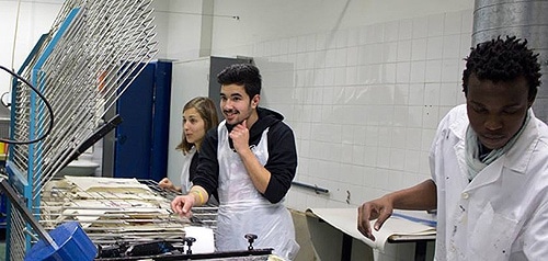 71476 5a43c30e b29b 49da b7bf c52e8bab63da esad