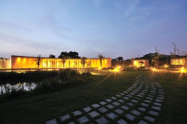 71741 6861a915 06fb 467c a60a e10a7fbc8cbe prado