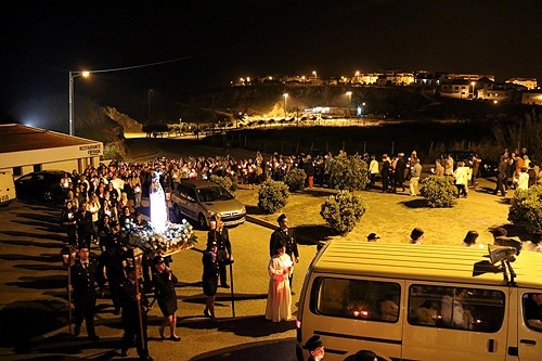 72224 a8e0c4d7 d51b 4420 9993 d1f45f7b84f9 procissao