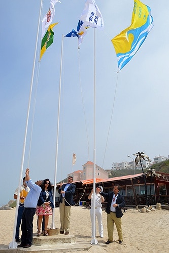 72750 acfa666b 7c73 46f6 847b 9fd558651983 bandeira azul 1