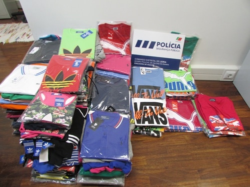 72984 6ea2d6fe 94df 4e76 b765 1109eb28bdd4 roupa