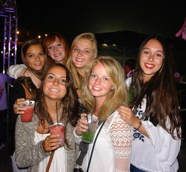 74286 26afe8db aaec 445f 8802 d926d0e23fad branca1