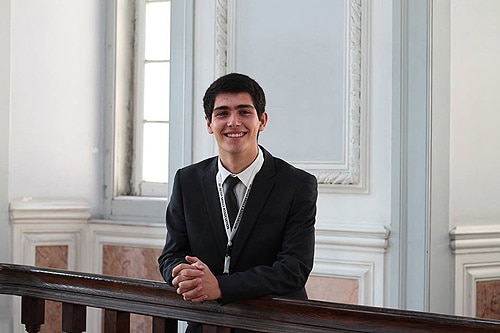 75249 5df0b8a0 a015 4b6f 8694 a78a8ce28283 tiago