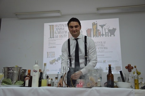 80272 8233a70b 1473 48ab a542 2948097035e1 festival cocktails 1