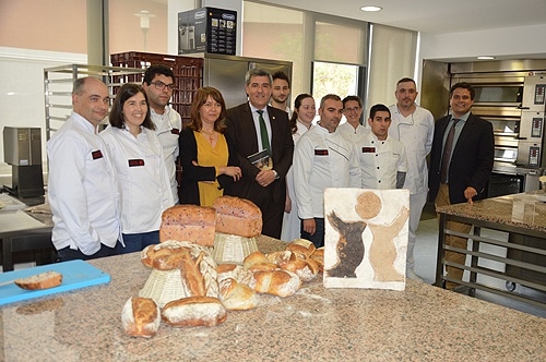 80671 2624e6d1 1f52 41ad 8267 0ff13fbb1a6f padaria1