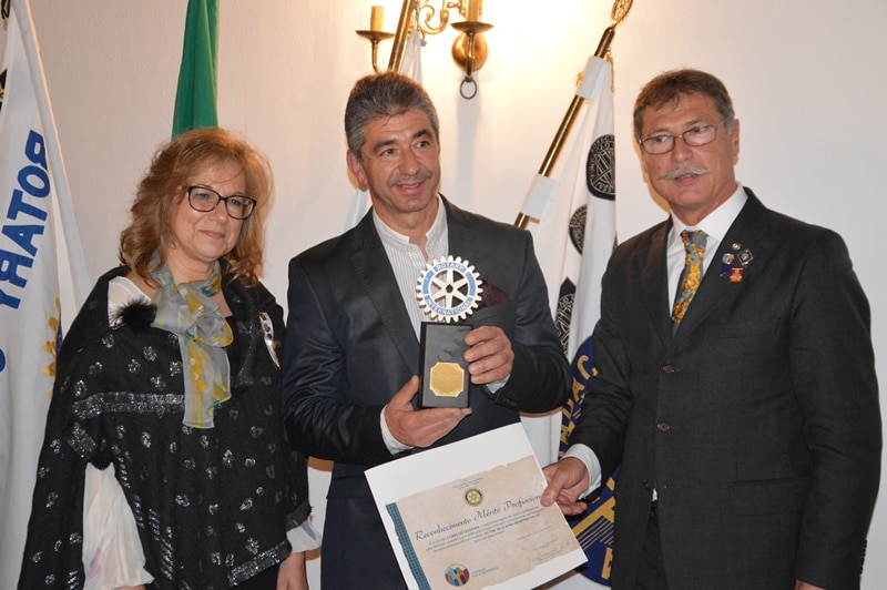 102317-2cc4da56-ba45-42fd-b5ff-ddab77ffecdf-83d489e9-2e07-4abc-9c4d-1c8dd1a693ab-distinguidos-1