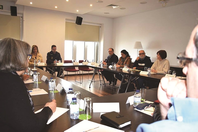 102321-e51f0aaf-bbea-40a0-86bc-d6aacf8493f1-63a77a5c-d974-405c-bcb6-a8a1ea032574-comissao-utentes