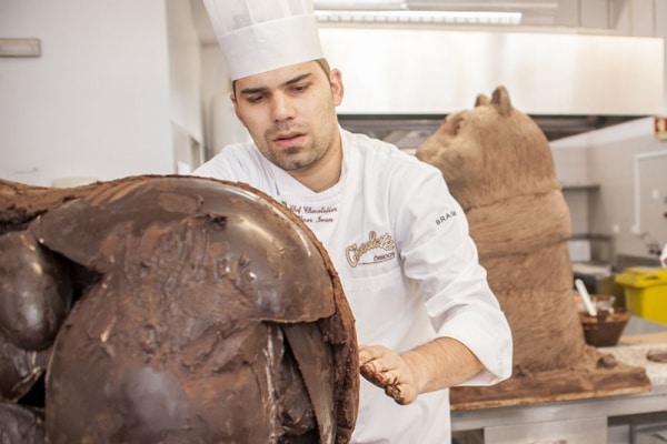 102538 0d1d174b b378 4676 91e3 236aebfe027d 405ca4ba 9232 4e93 a7d8 92502e58bed2 chef