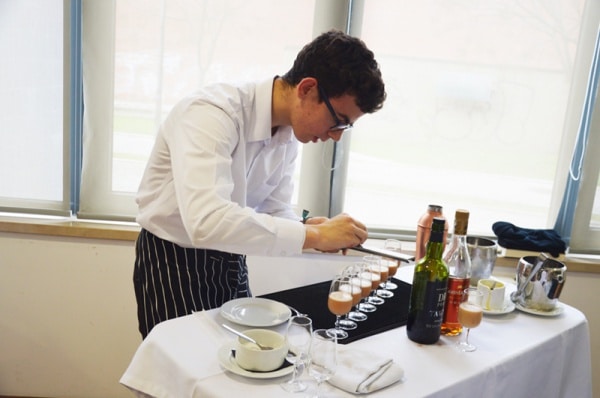 102641 52c7dc9b 4655 46cc a7c3 b021e535ec16 b9cbf333 48b2 41ce b9d4 52087e7b8b7e hotelaria1