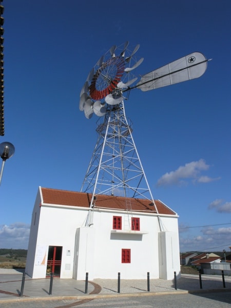 103293 89e83d80 d668 4a19 80b9 78feb3c25263 4f8712b8 3776 4982 905d 9e5a7c868031 moinhos