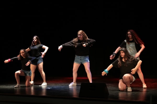 103373 fefe4771 ac51 48d5 b0c8 e12fd09053fb e81dd354 dccf 47ca a9b9 73c7d0bf9d9d talentos