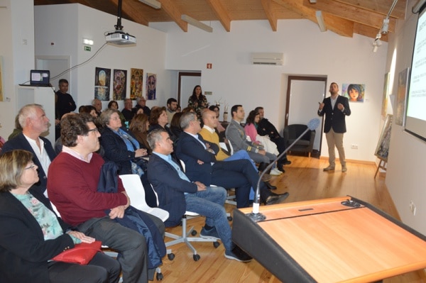 103378 f160c8ff 1f26 4012 8bd8 81384591acae f5284975 c089 47c9 80ec 87e12baff3d2 caraca 1