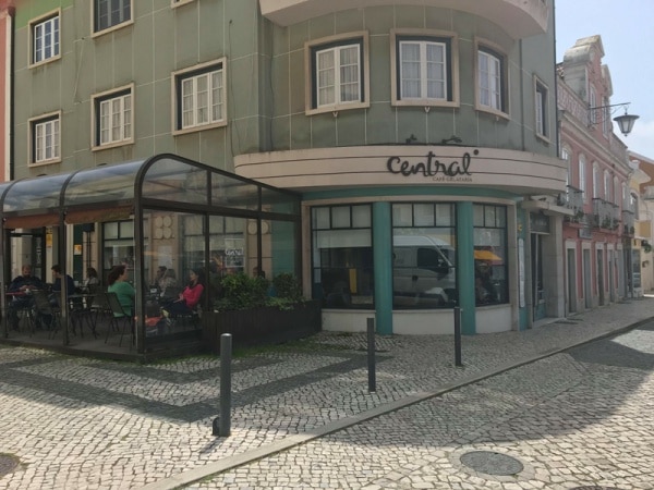 103379 77348ffa 0c17 4960 8472 1253984fc9a9 e07c832d 6798 4f8c b5bf e783a944bd27 central