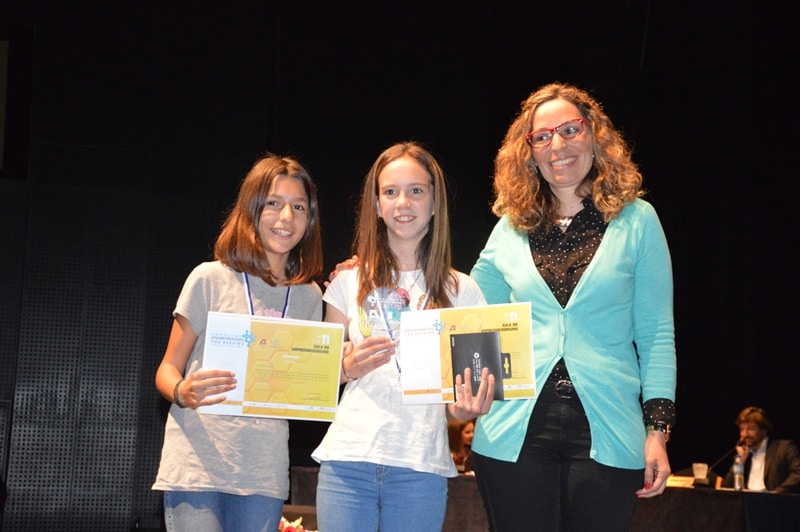 103734-cdc5fee4-8ebf-478a-adb1-b3d091b8b96f-4e6528f4-5b49-43db-a367-b290cad00017-gala-1