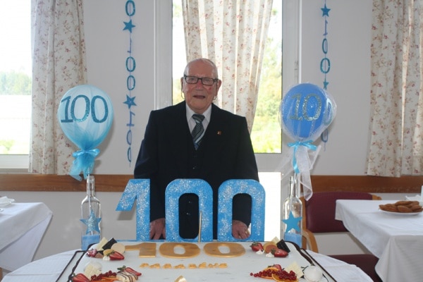 103775 a5734813 0137 44b3 8381 2737b496c7a0 2df3fe6e 8d79 4885 a30a 2ce20ff86785 cruz1