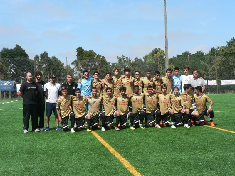 104735-37660051-819f-480d-9a3f-e17d4d12ecba-723c5d11-d396-4d3c-85a5-e8e0c331279a-jogo1