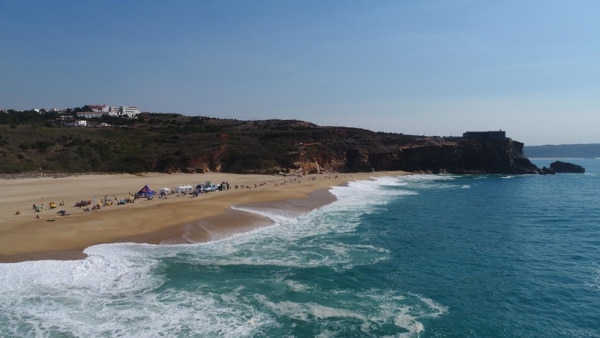 105072 64aa5acc f42d 4f62 9ef3 61f1cb0aee16 5bbad270 00ab 4076 b7e3 3550cb338194 spot