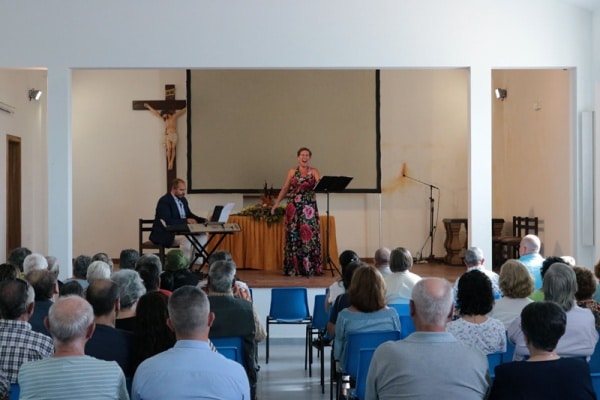 105102 7613dfd6 eb32 4f39 92f5 67bd576978cd 56da886c a9aa 4e62 a5d7 5502e914f411 senior