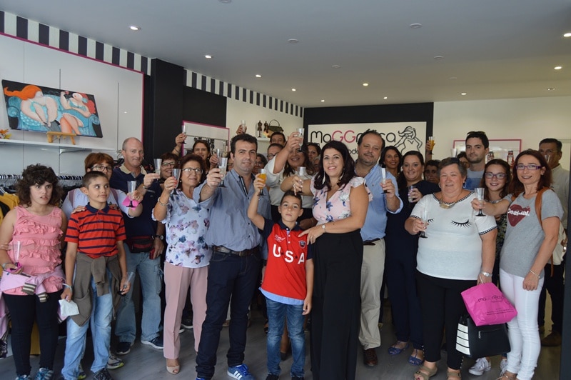 105121-8e68f031-a0b7-4d5b-9f78-8be0f8c85713-6d72b47a-5984-4034-9593-70c6be81faab-maggnifica