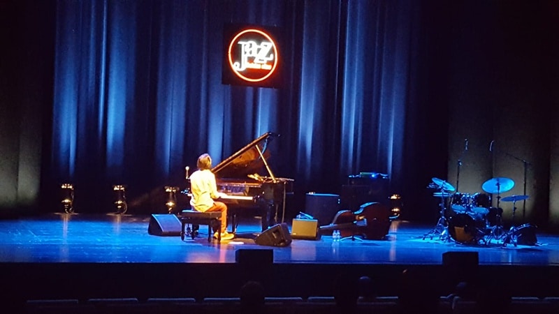 105448-1668707c-1f04-458c-a427-ae9ca4b18056-e5efe936-c459-4ecb-af41-d92238fa3268-jazz1